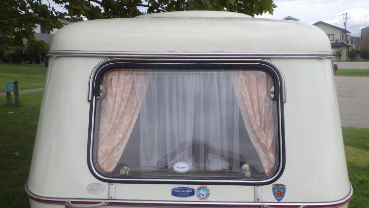 ��% metaKeywords %��